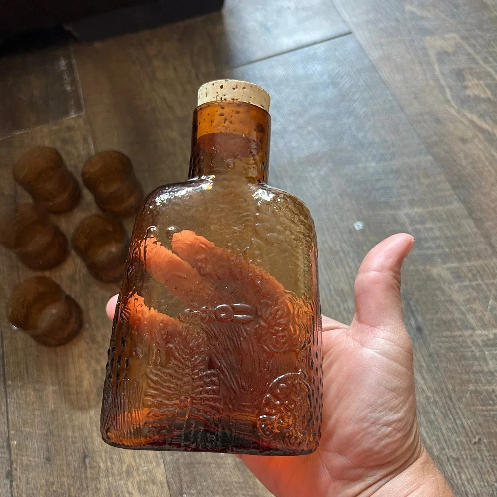 Nuutajärvi Arabia Finland Oiva Toikka Fauna Amber Glass Decanter 5 Shot Glasses